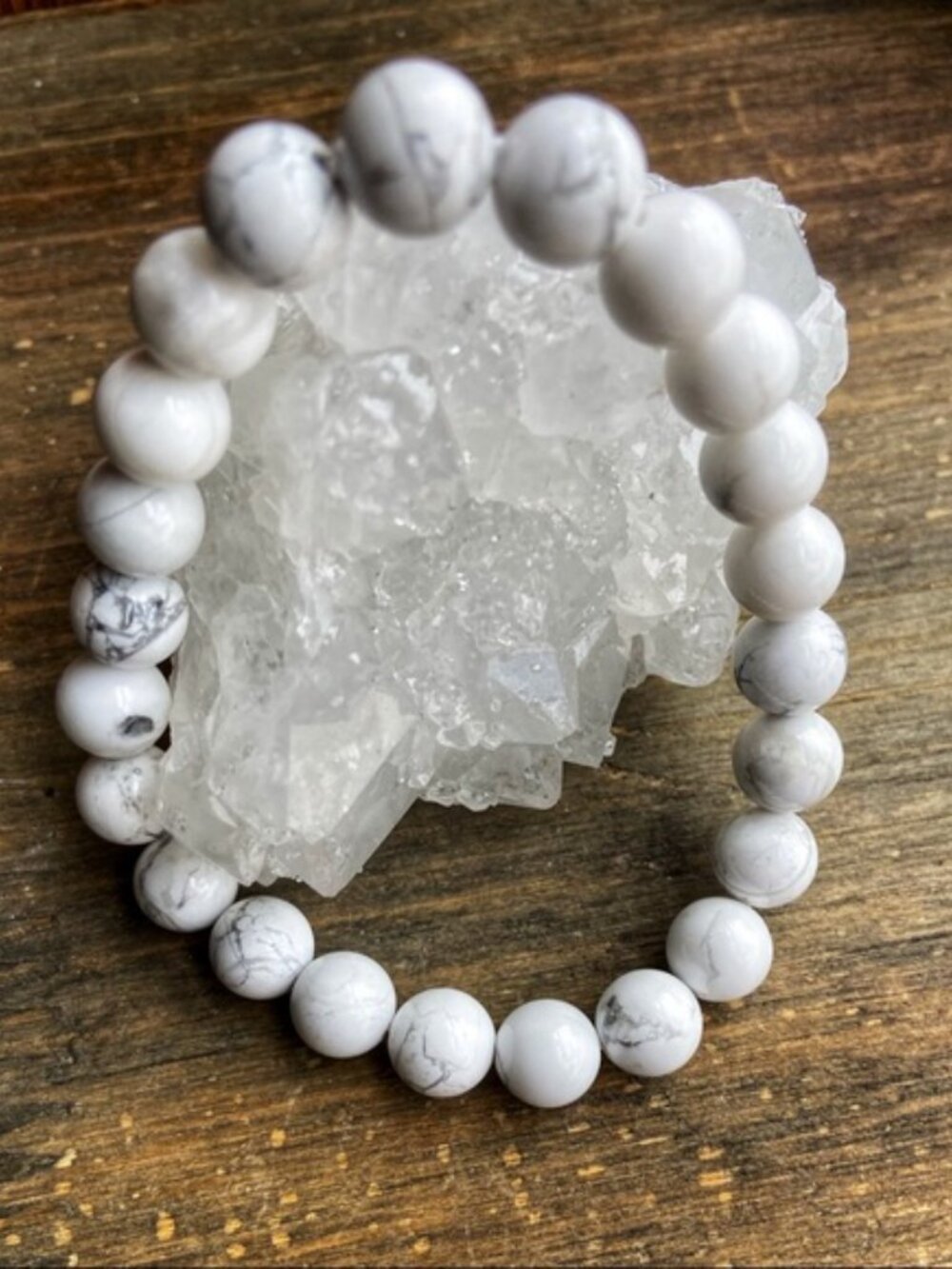 WHITE HOWLITE + Simple strand  Beaded Bracelet